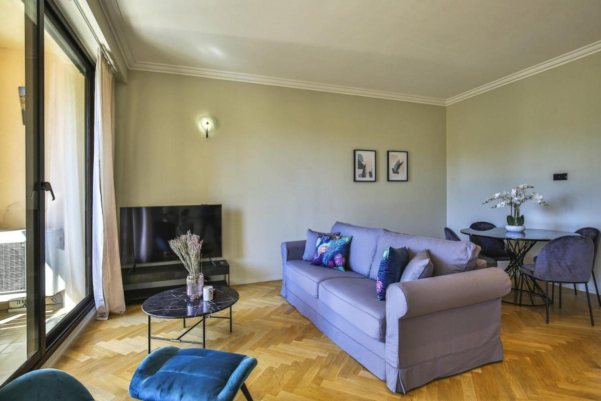 Balcon Vue Coulee Verte. Luxe Plein Coeur De Nice Exterior photo