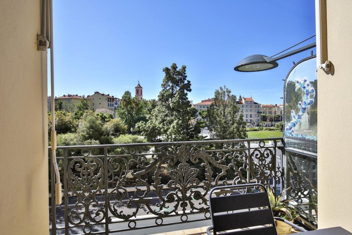 Balcon Vue Coulee Verte. Luxe Plein Coeur De Nice Exterior photo